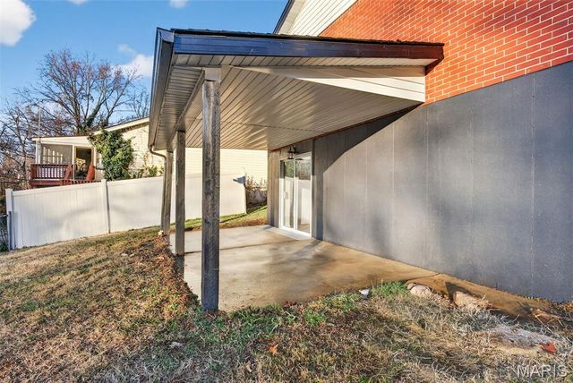 6017 Wagon Mount Court, Unincorporated, MO 63129