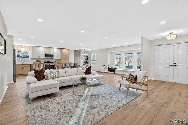 6017 Wagon Mount Court, Unincorporated, MO 63129