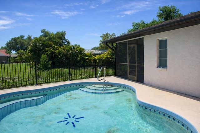 1606 CYPRESS POINT COURT, Venice, FL 34293