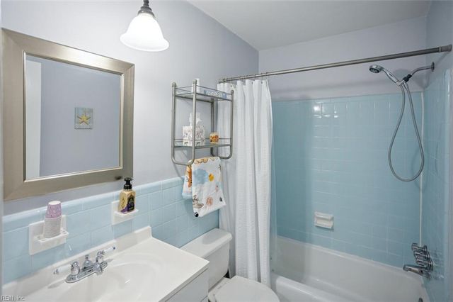 4300 Midhurst LN, Chesapeake, VA 23321