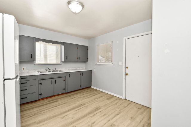 1007 N Park Avenue, Springfield, MO 65802