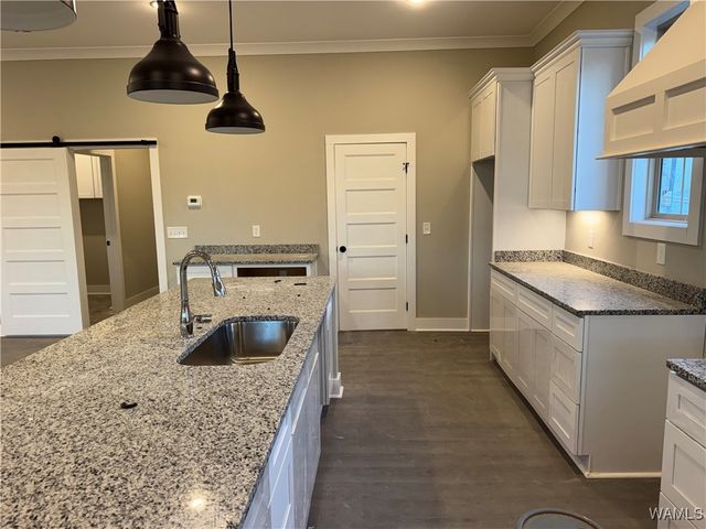 13807 Burks, Northport, AL 35475