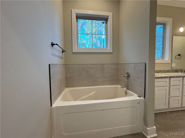 13807 Burks, Northport, AL 35475