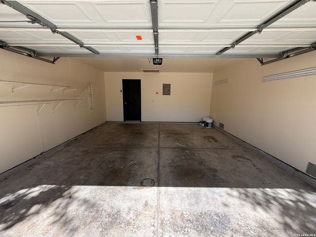 7847 Oakdale Park, San Antonio, TX 78254