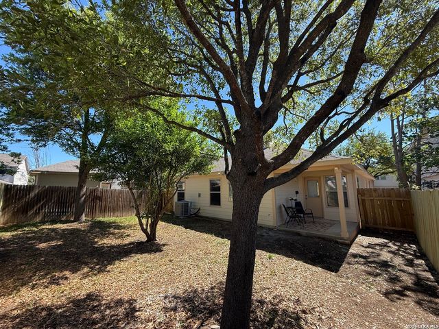 7847 Oakdale Park, San Antonio, TX 78254