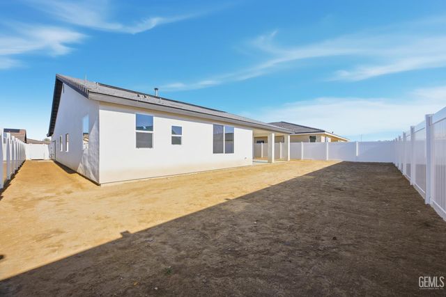 12911 Altair Court, Bakersfield, CA 93312