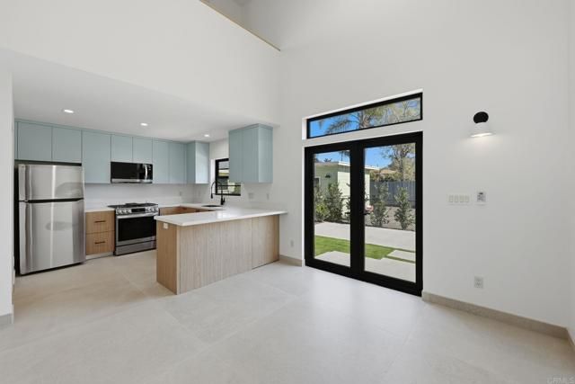 1065 Buena Vista, Carlsbad, CA 92008