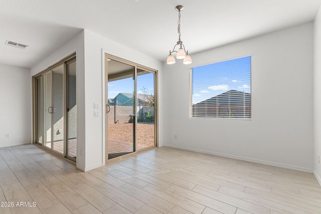 13411 W ROWEL Road, Peoria, AZ 85383