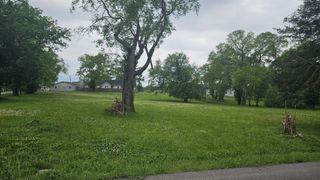 190 Cranwill Dr, Hendersonville, TN 37075