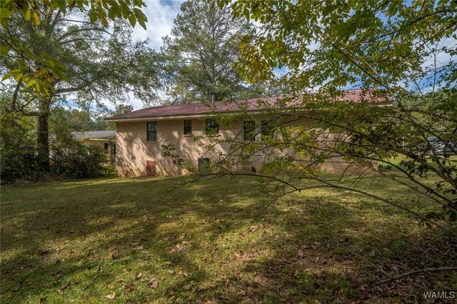 609 8th SW, Fayette, AL 35555