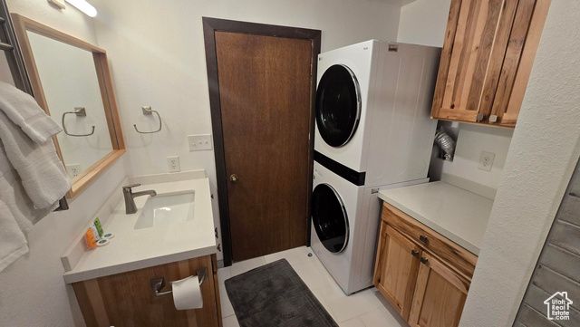 150 S WEST VILLAGE CIR #4, Beaver, UT 84713