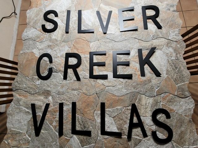 8702 Stream Circle, San Antonio, TX 78250