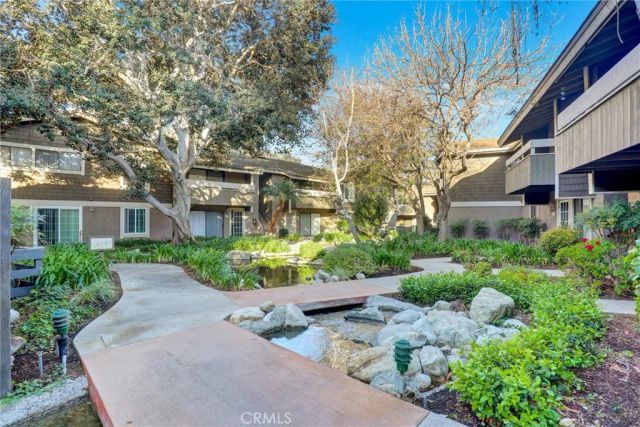 93 Streamwood, Irvine, CA 92620
