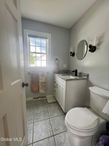 8 Meadow Drive, South Glens Falls, NY 12803