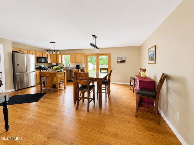 8 Meadow Drive, South Glens Falls, NY 12803