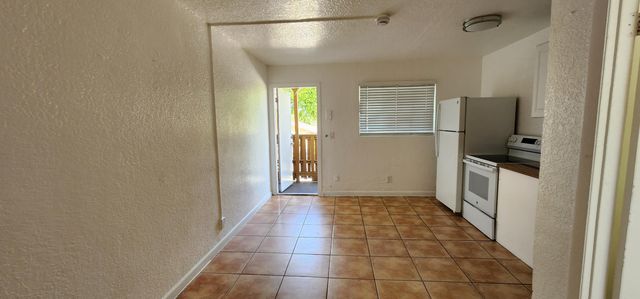 620 NW 7th Avenue 28, Pompano Beach, FL 33060