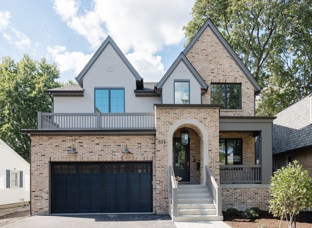 837 N Loomis Street, Naperville, IL 60563