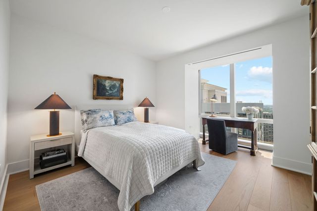 363 E Wacker Drive 3109, Chicago, IL 60601