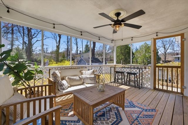 137 Robert Rd, Dedham, MA 02026