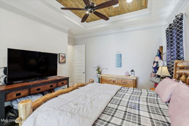 173 Fallen Oaks Drive, Brandon, MS 39047