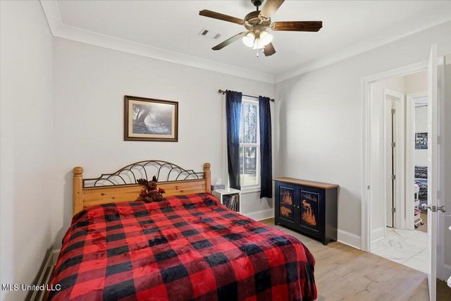 173 Fallen Oaks Drive, Brandon, MS 39047