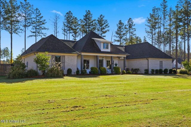 173 Fallen Oaks Drive, Brandon, MS 39047