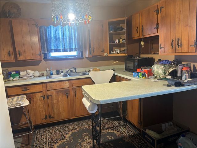 1036 Woodstock Ave, North Union Twp, PA 15445