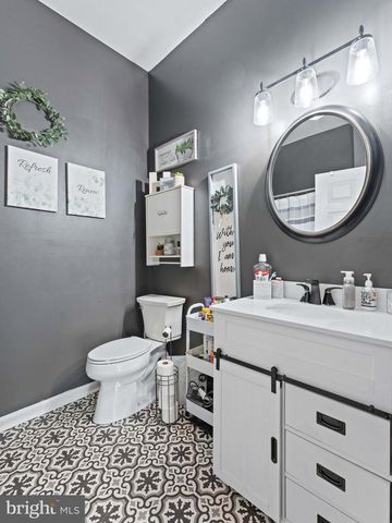 1155 TRISTRAM CIR, Mantua, NJ 08051