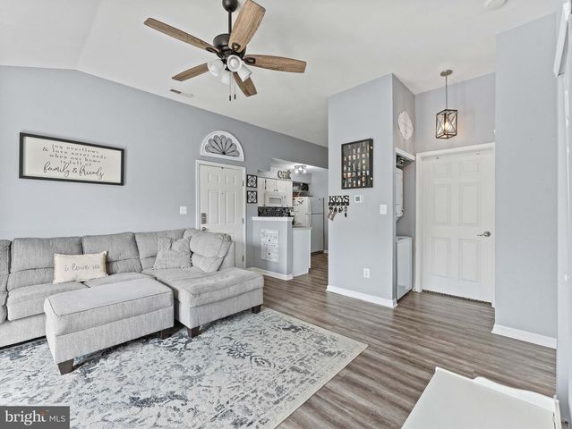 1155 TRISTRAM CIR, Mantua, NJ 08051