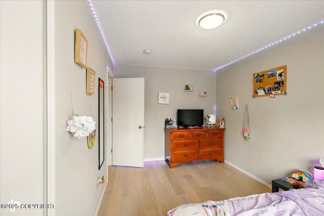 751 W Crestwood Avenue, Wasilla, AK 99654
