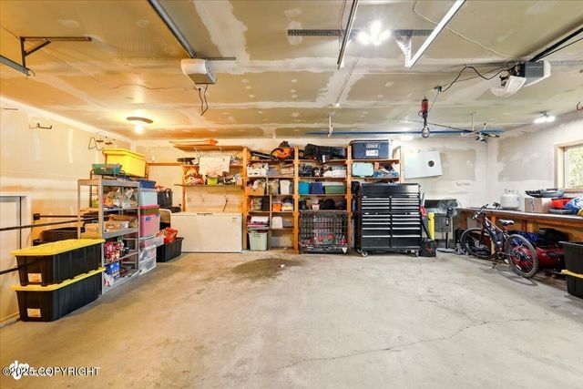751 W Crestwood Avenue, Wasilla, AK 99654
