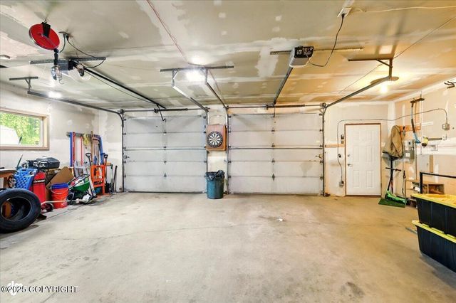 751 W Crestwood Avenue, Wasilla, AK 99654