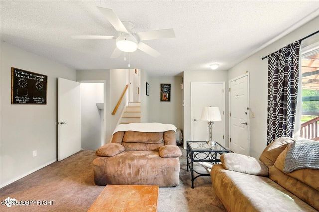 751 W Crestwood Avenue, Wasilla, AK 99654