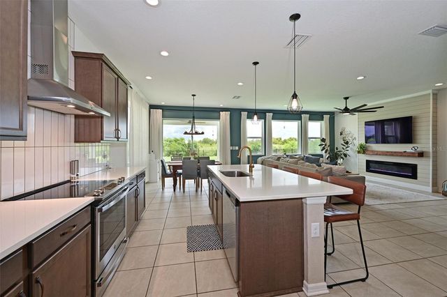 11124 MOONSAIL DRIVE, Parrish, FL 34219