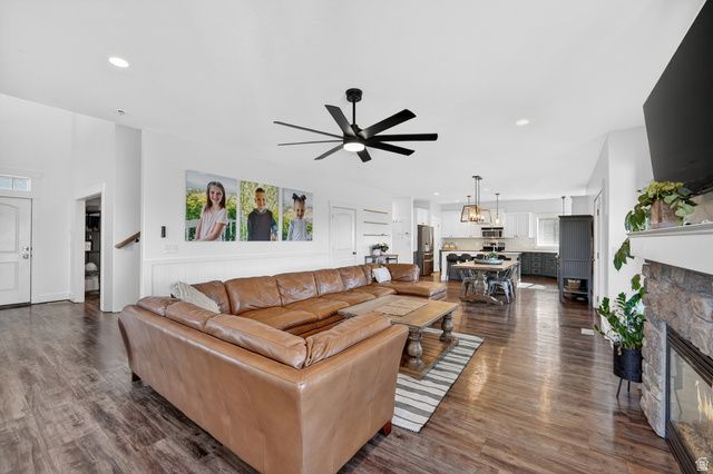 660 E 1250 S, Providence, UT 84332