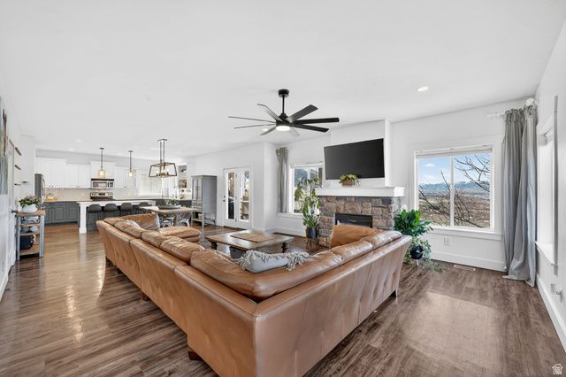 660 E 1250 S, Providence, UT 84332