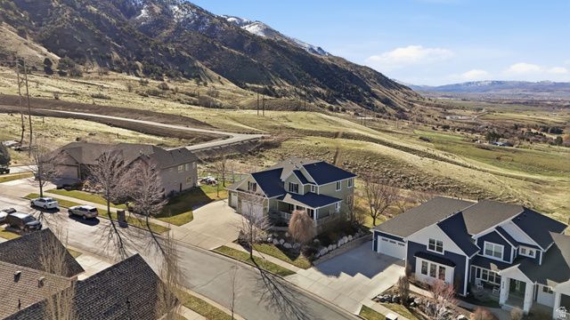 660 E 1250 S, Providence, UT 84332