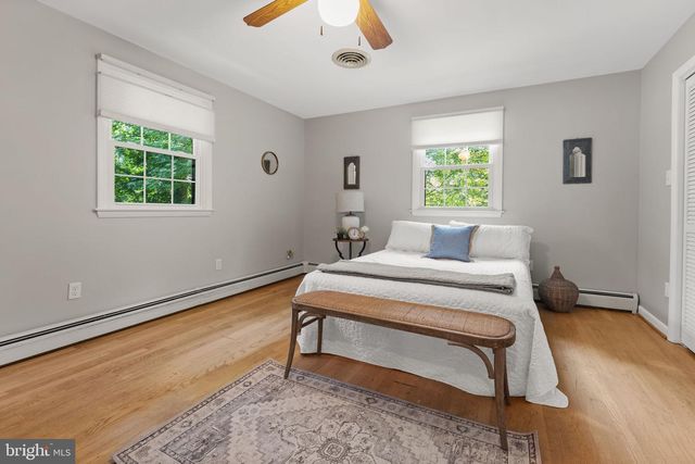 1001 HARBOUR DR, Stafford, VA 22554