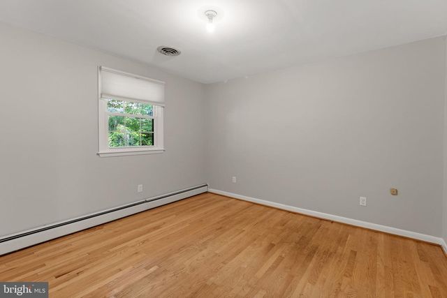 1001 HARBOUR DR, Stafford, VA 22554