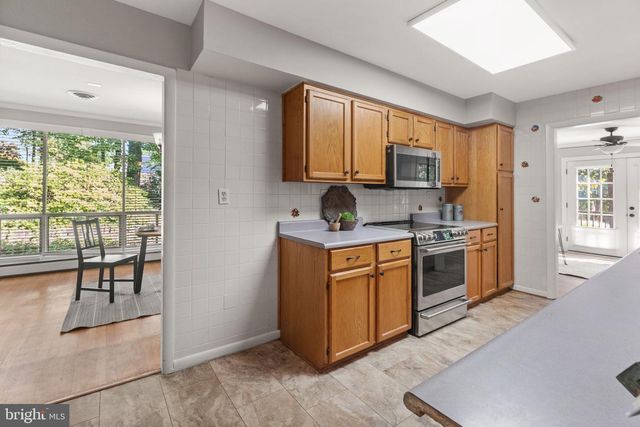 1001 HARBOUR DR, Stafford, VA 22554