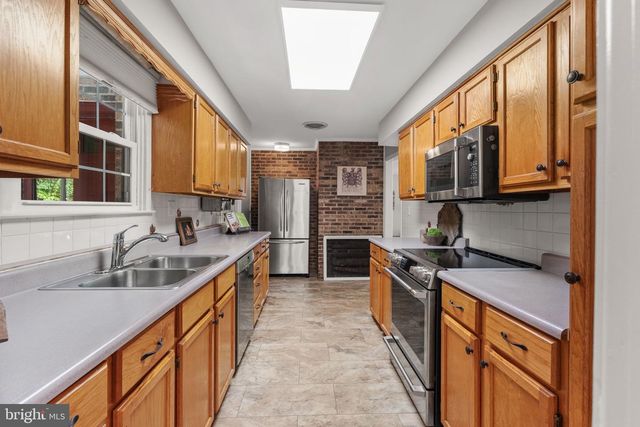 1001 HARBOUR DR, Stafford, VA 22554