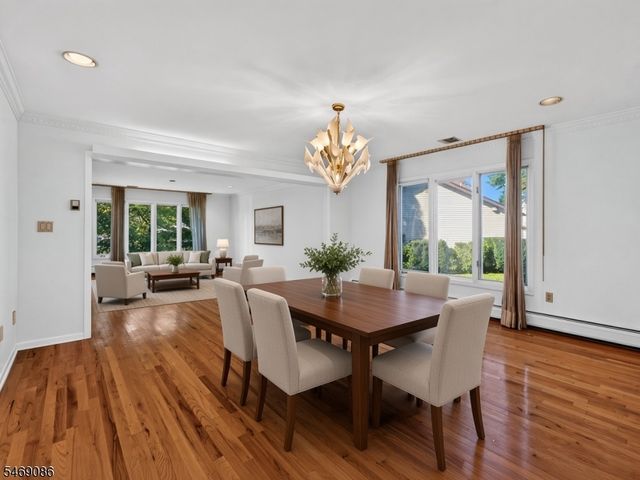 832 Creslyn Ct, Union Twp., NJ 07083