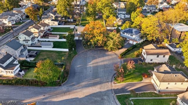 832 Creslyn Ct, Union Twp., NJ 07083
