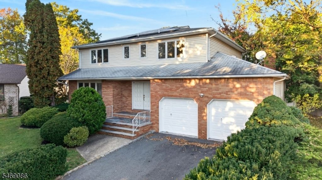 832 Creslyn Ct, Union Twp., NJ 07083 — exterior