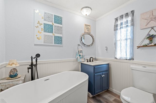 34 Spinnaker Ln., Murrells Inlet, SC 29576