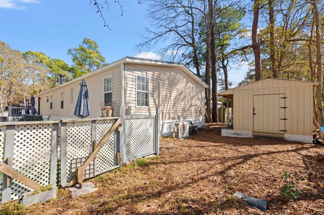 34 Spinnaker Ln., Murrells Inlet, SC 29576