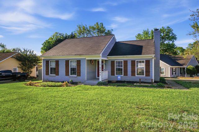 9046 Milton Morris Drive, Charlotte, NC 28227