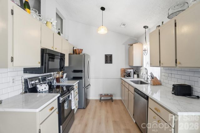 9046 Milton Morris Drive, Charlotte, NC 28227