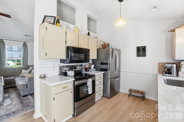 9046 Milton Morris Drive, Charlotte, NC 28227