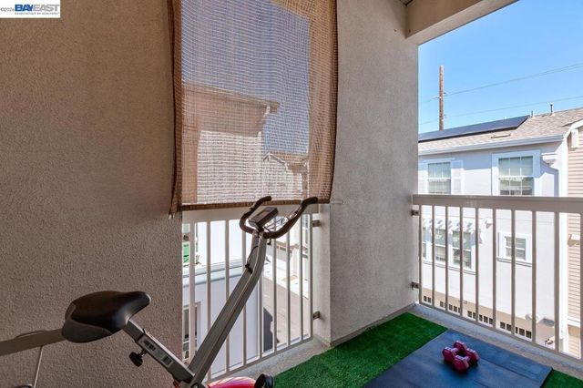 37441 Bowline Rd, Newark, CA 94560